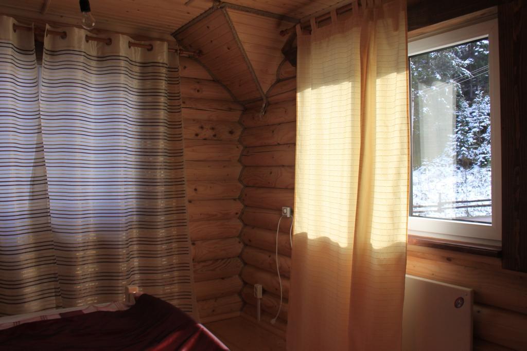 Sadyba Kazkove Dzherelo Verkhovyna Quarto foto