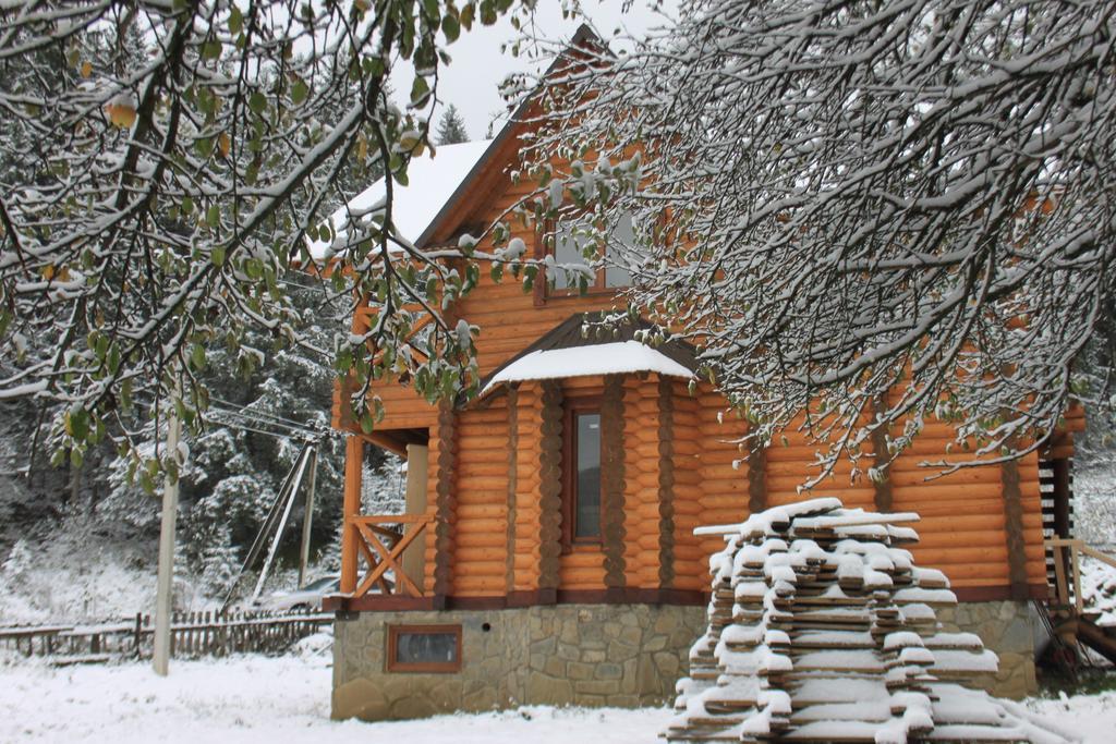 Sadyba Kazkove Dzherelo Verkhovyna Quarto foto