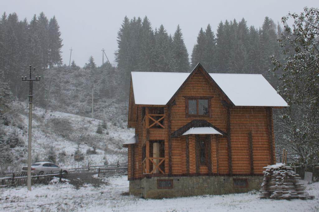 Sadyba Kazkove Dzherelo Verkhovyna Quarto foto